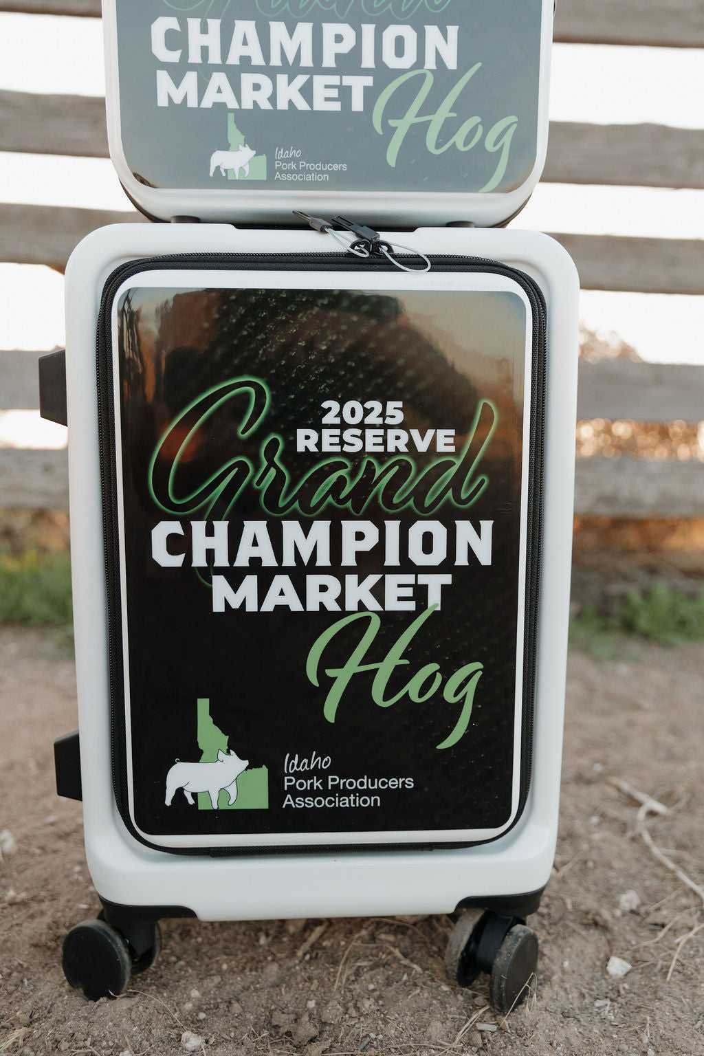 Trail Blazer Carry On Set